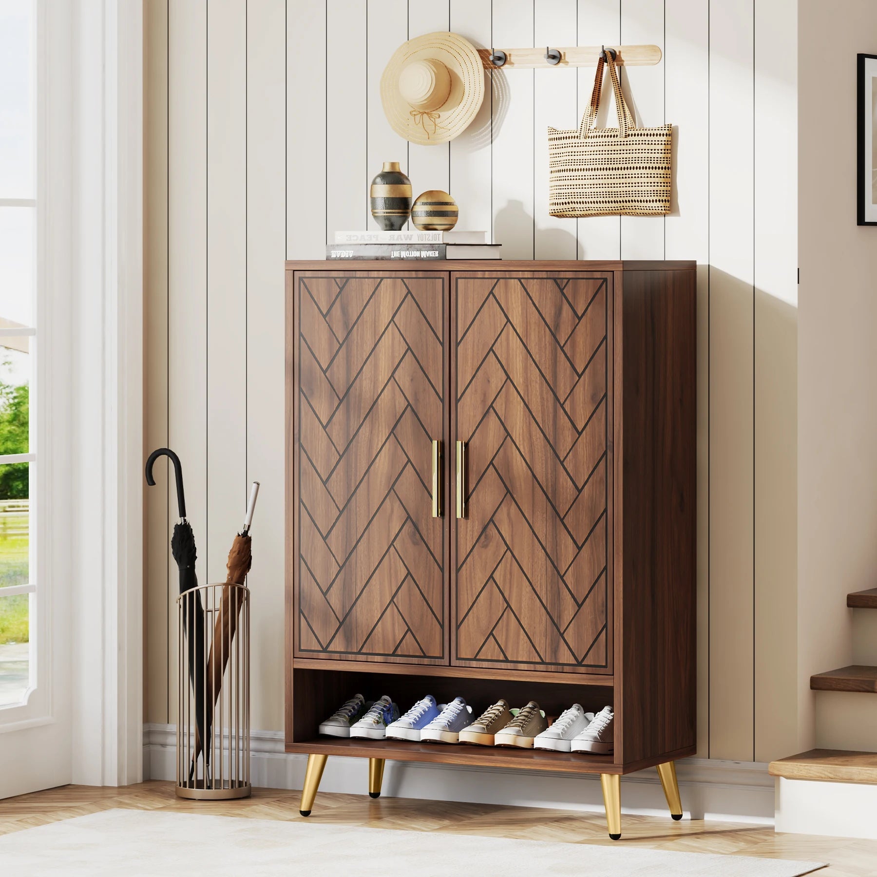 Meuble à Chaussures Bois Noyer Motif Chevrons - Maison Du Design