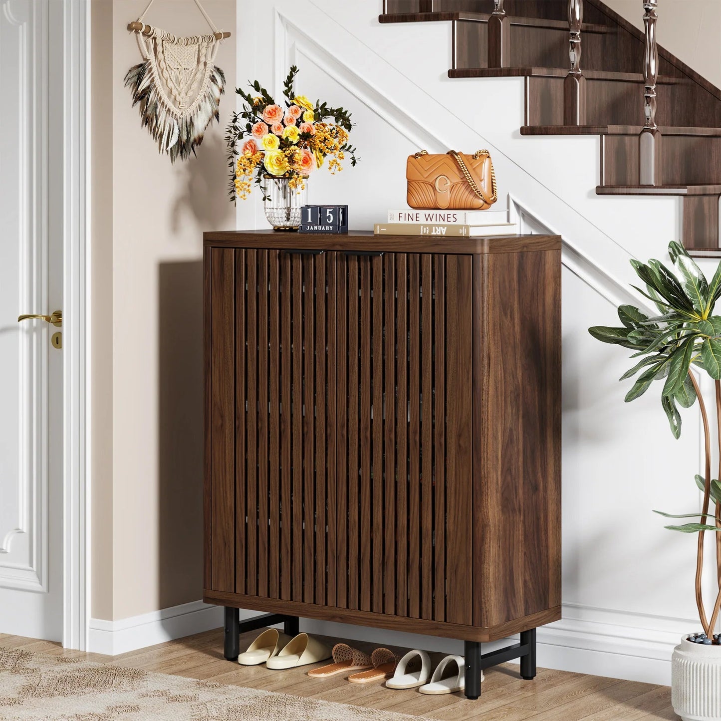 Meuble à Chaussures en Bois Noyer Cannelé - Maison Du Design