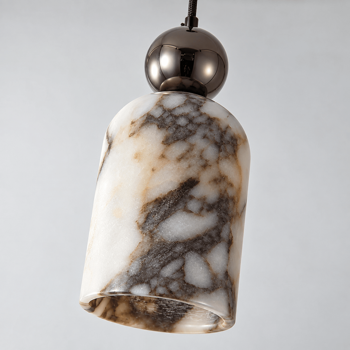 Suspension Luminaire Cloche Marbre Blanc Veiné Noir - Maison Du Design